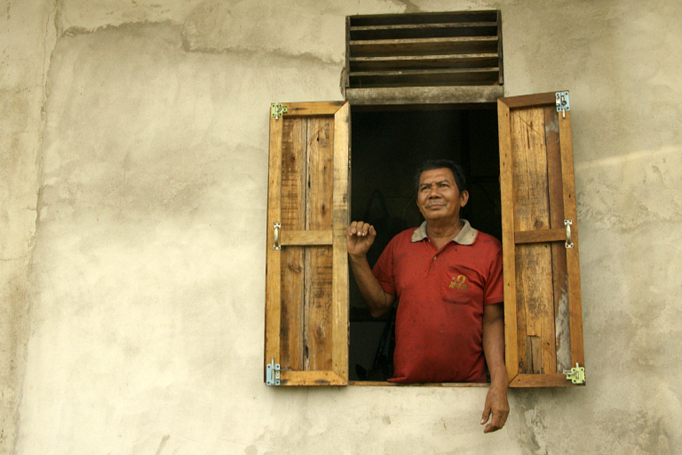 Laurensius Asia, a member of the cooperative in Teluk Bakung.